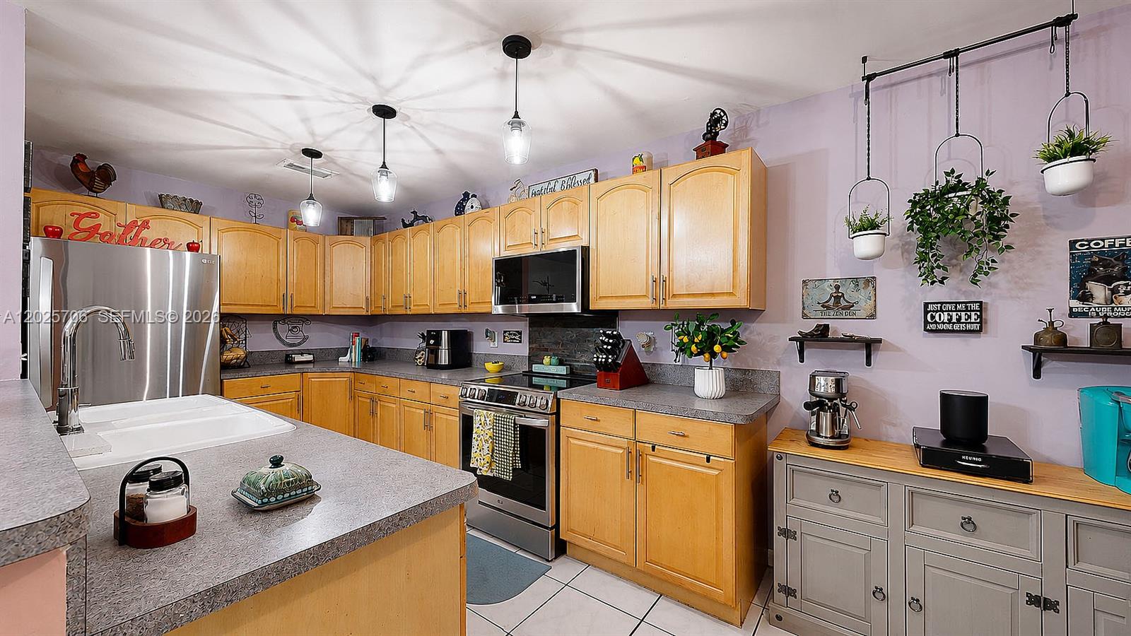 TOWNHOMES OF AUDUBON SOUT - Residential