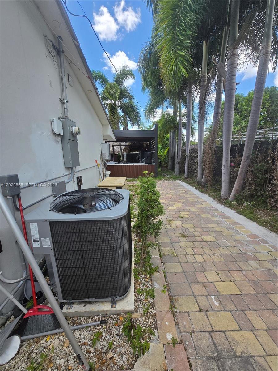 1730 SW 93rd Ct Efficiency
