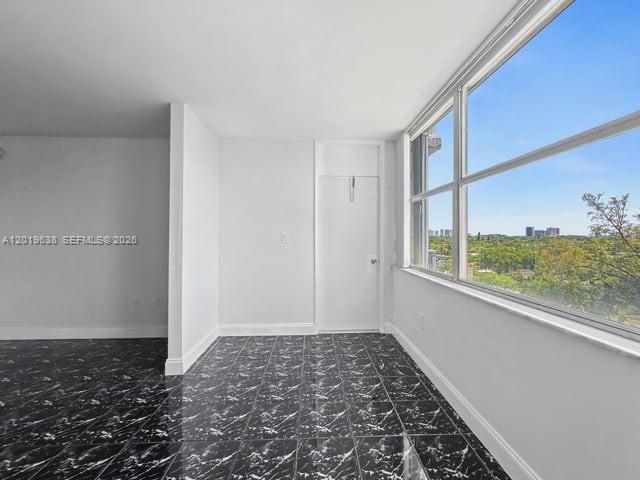 WILSHIRE CONDO - Residential