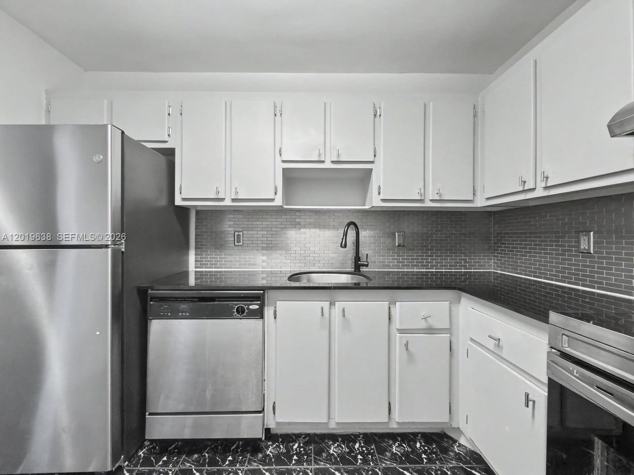 WILSHIRE CONDO - Residential