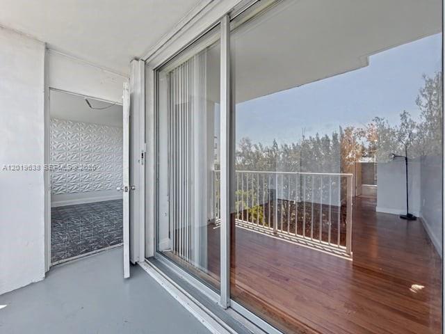 WILSHIRE CONDO - Residential