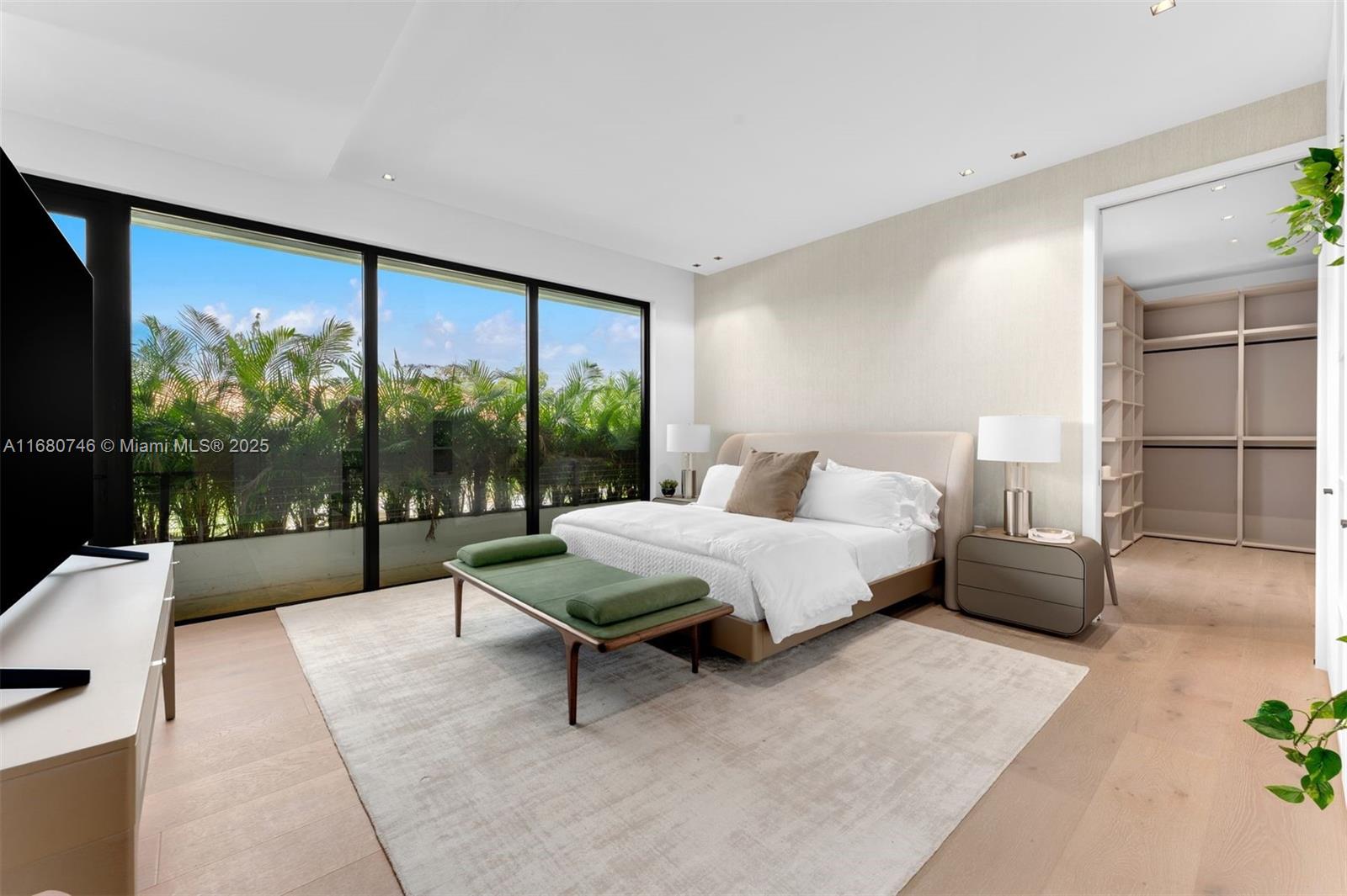 BISCAYNE KEY ESTATES - Residential