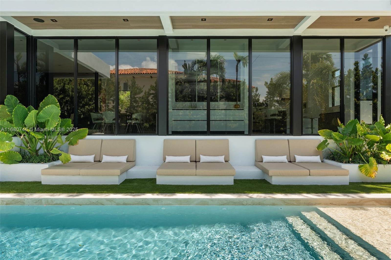 BISCAYNE KEY ESTATES - Residential