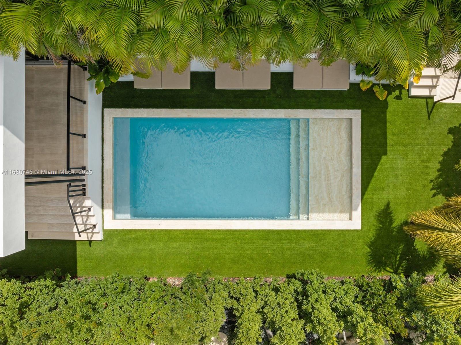 BISCAYNE KEY ESTATES - Residential