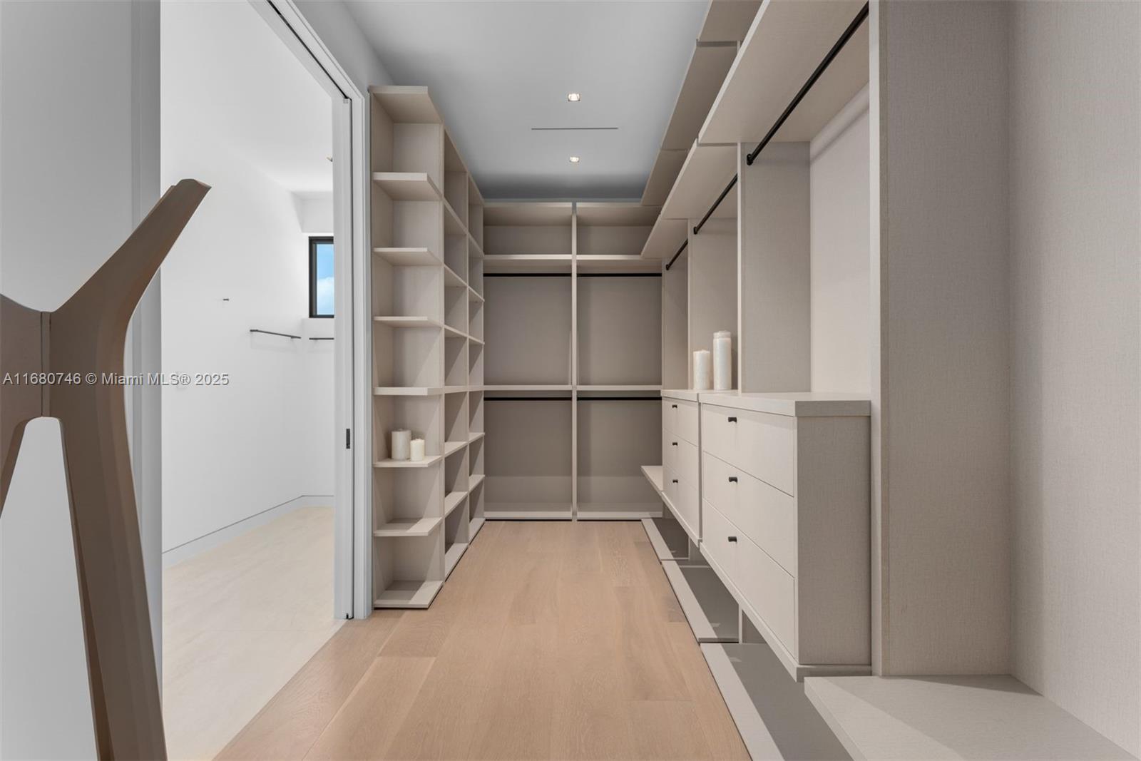 BISCAYNE KEY ESTATES - Residential