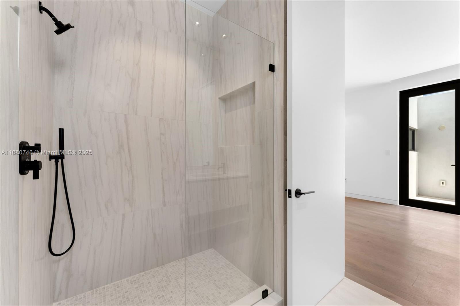 BISCAYNE KEY ESTATES - Residential