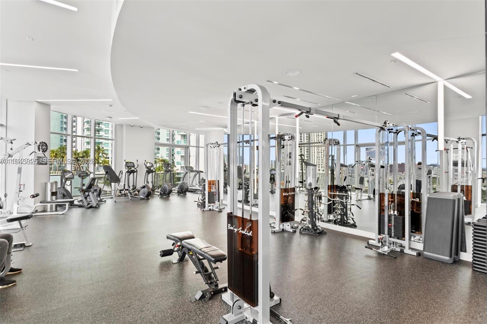 ARIA ON THE BAY CONDO - Residential