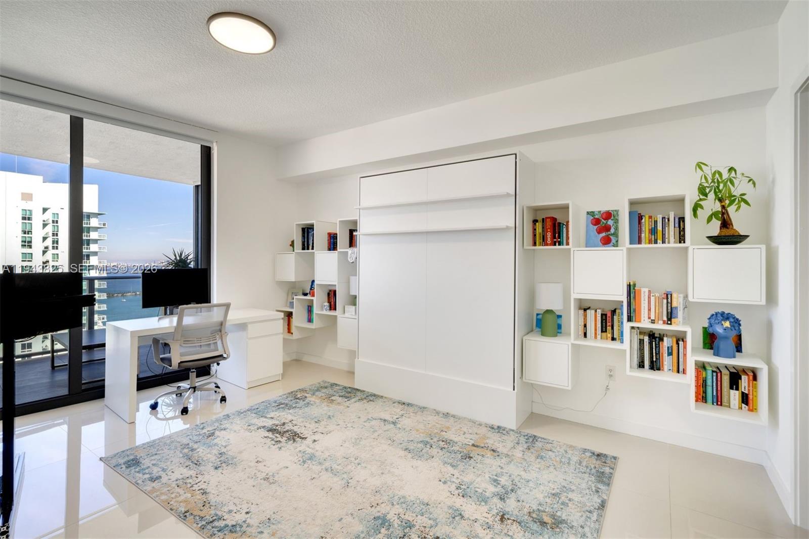 ARIA ON THE BAY CONDO - Residential