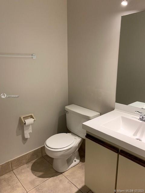 SPRINGDALE LAKE D CONDO - Residential Lease