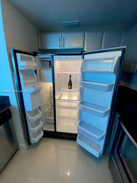 TERRAZAS RIVERPARK VILLAG - Residential