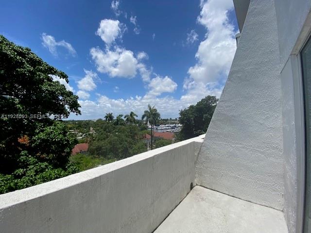 TERRAZAS RIVERPARK VILLAG - Residential