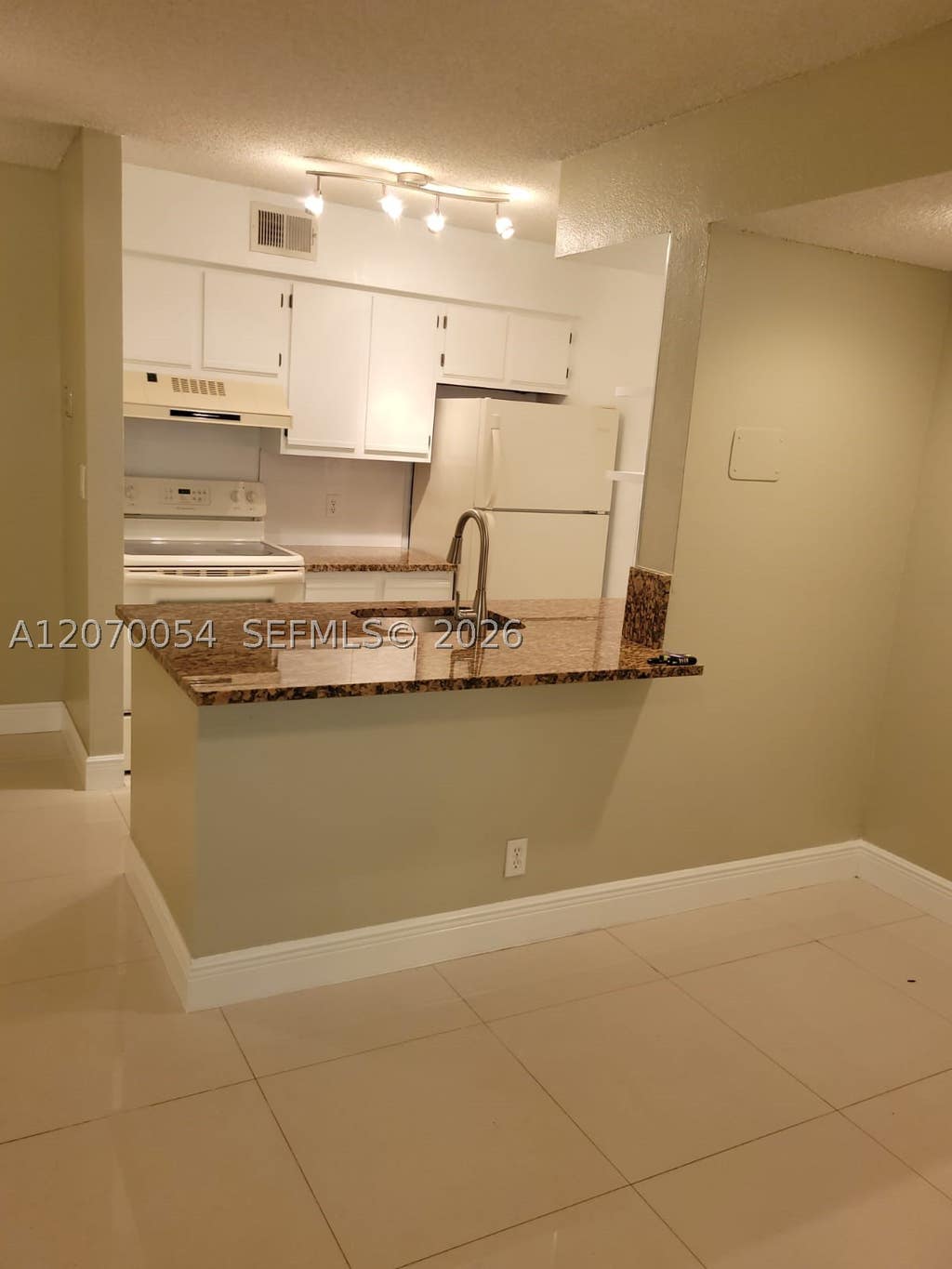 Photo of 2826 S University Dr #3101, Davie, FL 33328 (MLS # A12070054)