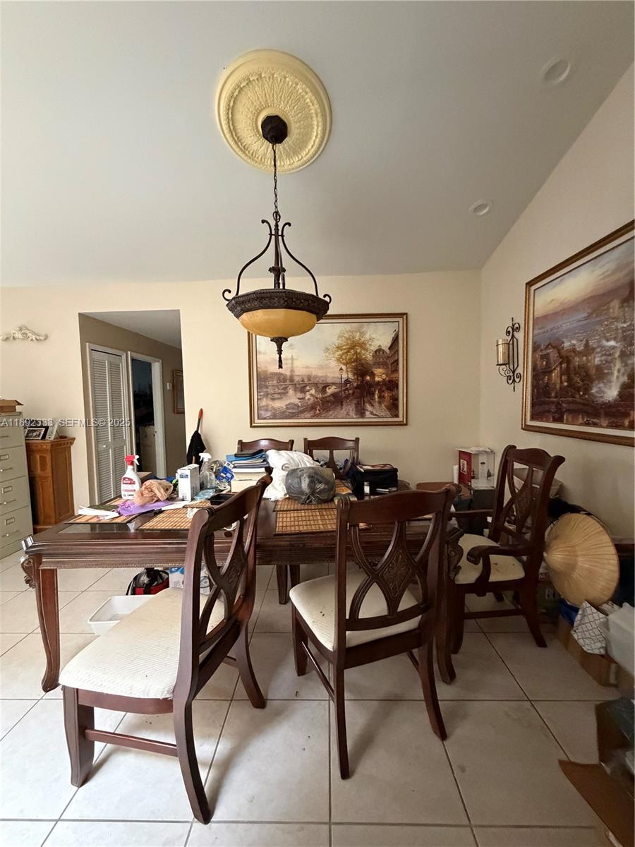 KENDALE BEST NO 2 - Residential