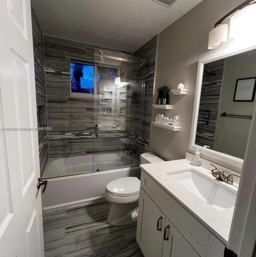 HERON BAY FOUR - Residential Lease