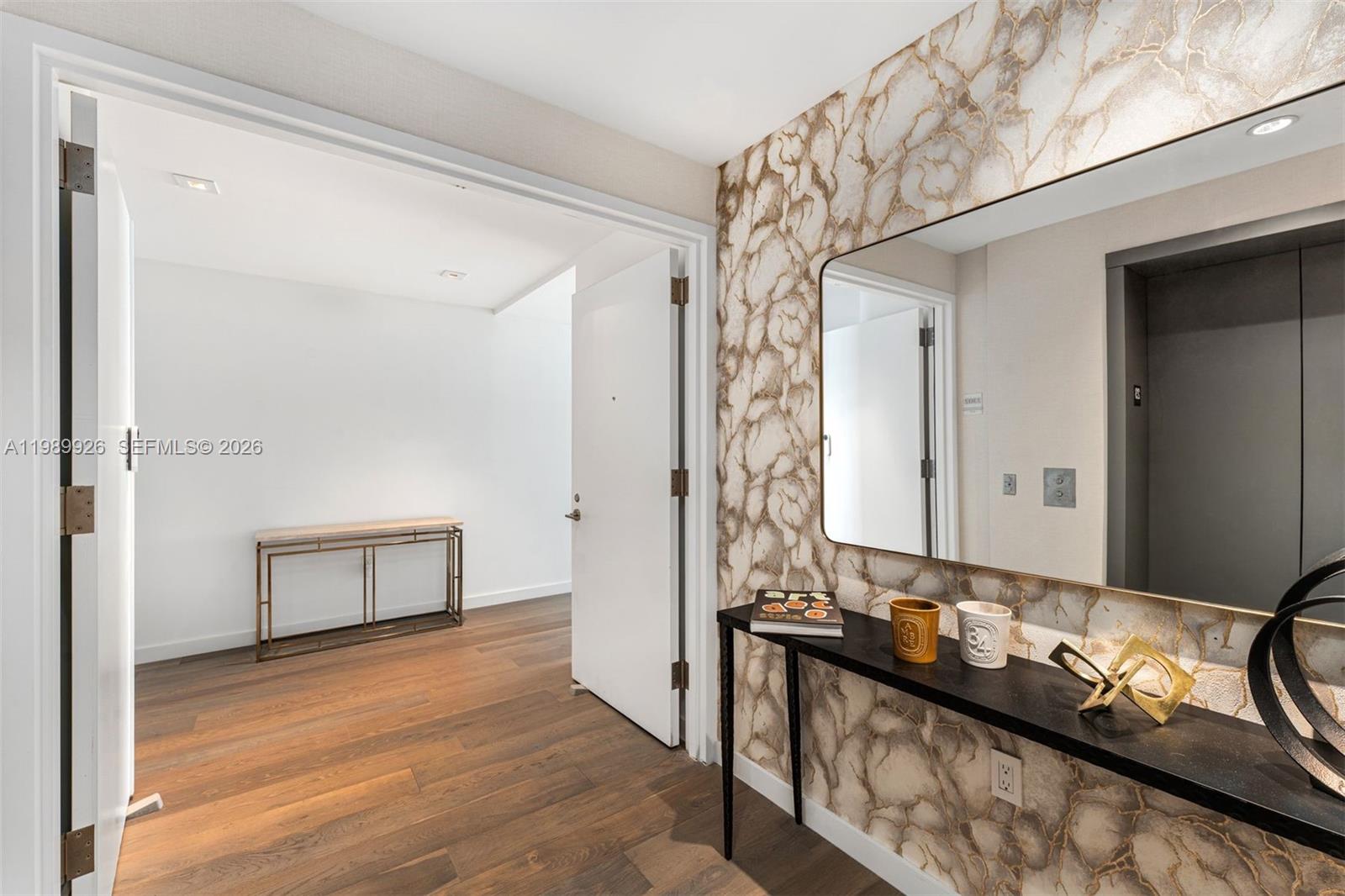 Elysee - Residential