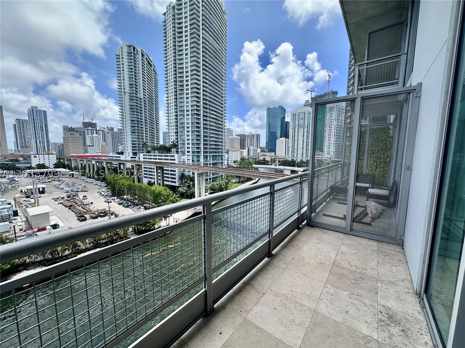 690 SW 1st Ct 1213