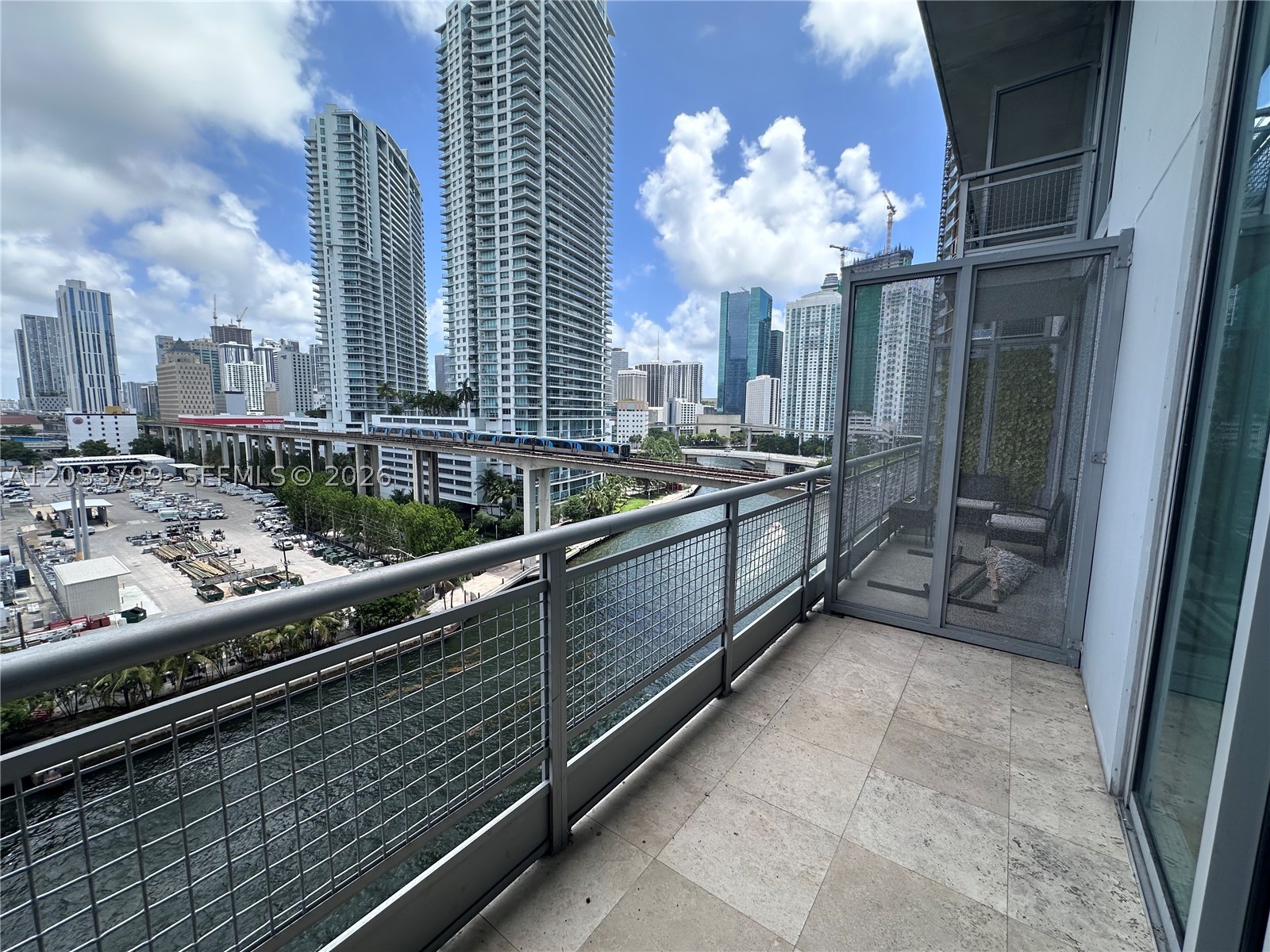 690 SW 1st Ct 1213