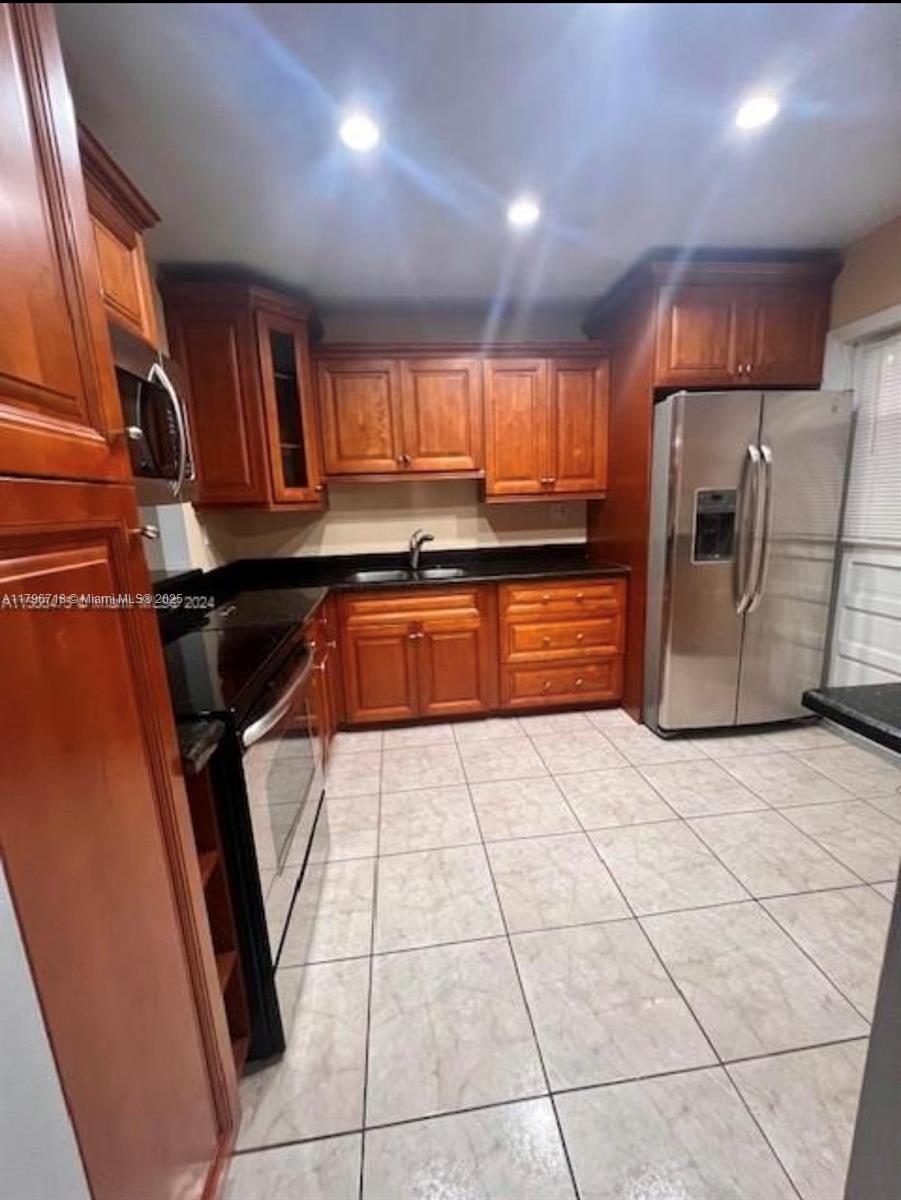 Rental Property at 8161 Sw 24th Ct 102, Davie, Broward County, Florida - Bedrooms: 2 
Bathrooms: 2  - $2,050 MO.