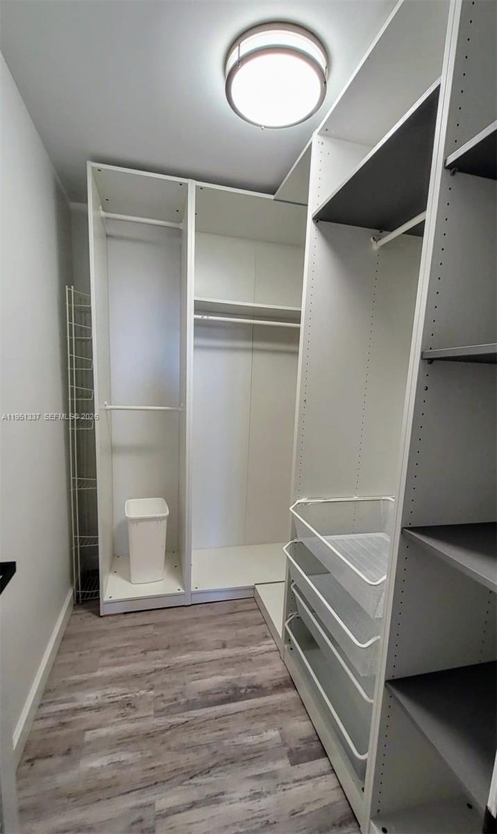 OLYMPUS CONDO PHASE - Residential