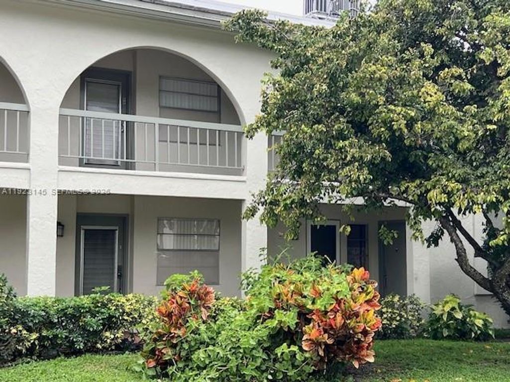 Photo of 1207 Bahama Bnd #E2, Coconut Creek, FL 33066 (MLS # A11923145)