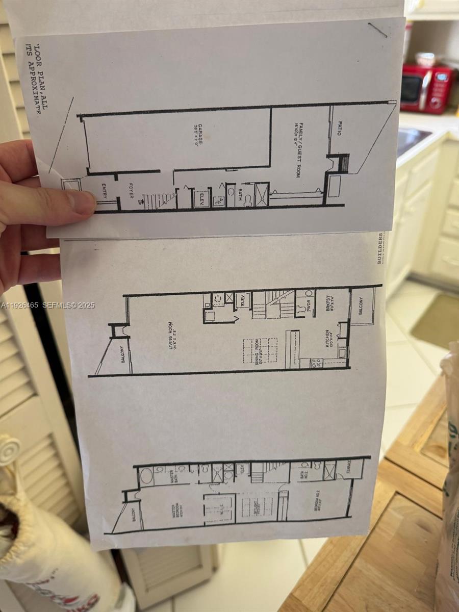 1222 Hillsboro Mile 15