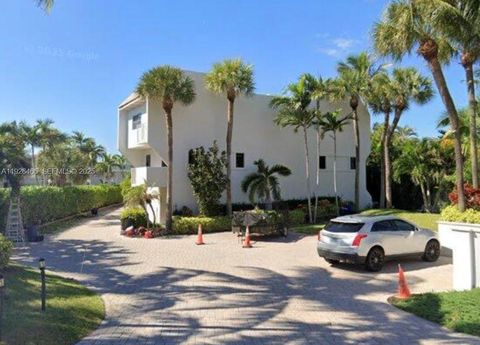 1222 Hillsboro Mile 15 Hillsboro Beach FL 33062