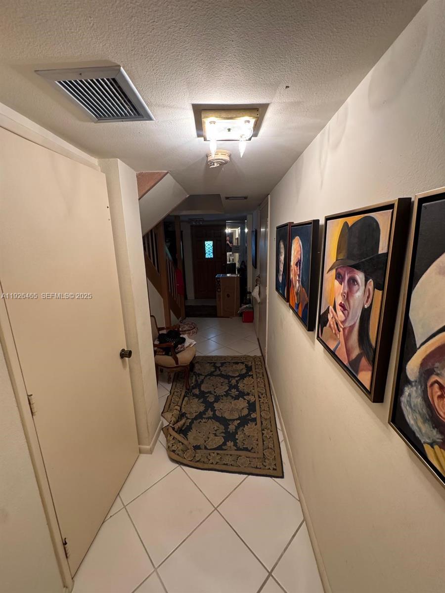 1222 Hillsboro Mile 15