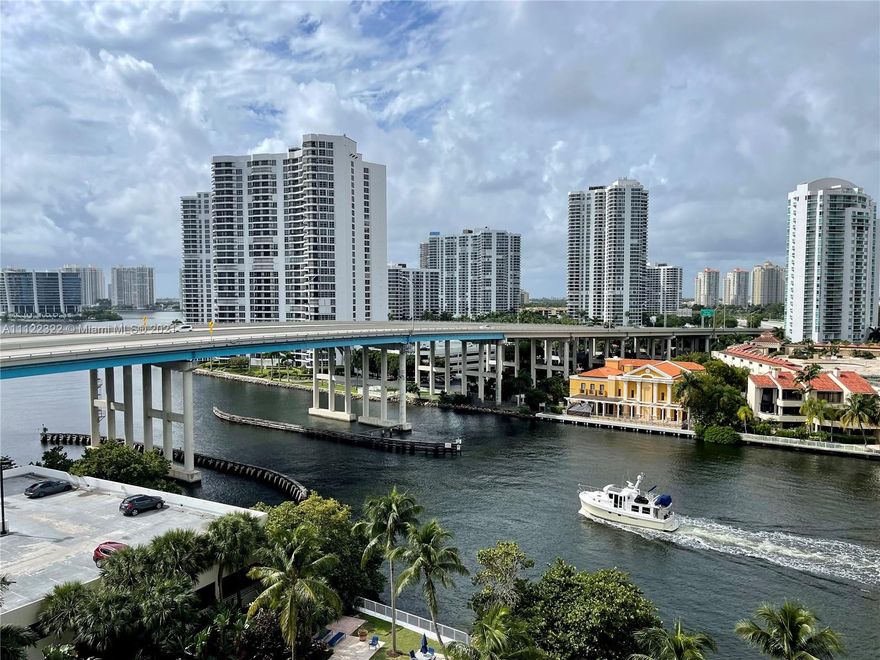 SPACIOUS 2 BEDROOM, 2 BATHROOMS PLUS DEN, FULLY REMODELED CONDO WITH BEAUTIFUL INTRACOASTAL VIEW!!! IN THE HEART OF SUNNY ISLES BEACH,CLOSE TO THE BEACH, STAINLESS STEEL APPLIANCES, WASHER/DRYER INSIDE THE UNIT, RECENTLY REMODELED LOBBY, BBQ, POOL, TENNIS COURTS, CONVENIENCE  STORE AND COFFEE SHOP INSIDE THE BUILDING, 24/7 SECURITY, VALET PARKING AVAILABLE , CONCIERGE. HOA INCLUDES CABLE, WIFI A/C, WATHER. PET FRIENDLY, CLOSE TO AVENTURA MALL, RESTAURANT, FORT LAUDERDALE AIRPORT. THE BEST LOCATION.