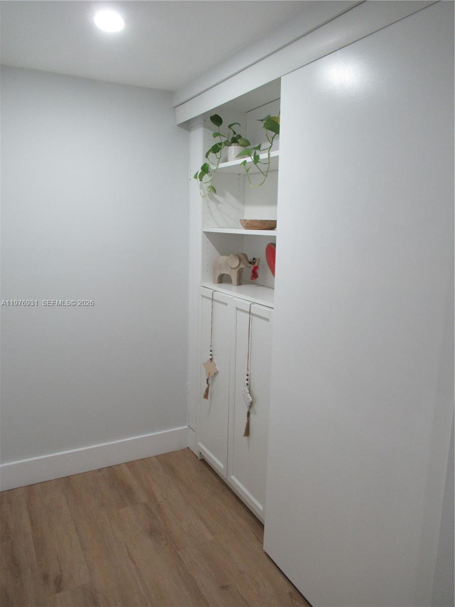 CYPRESS PARK CONDO - Residential