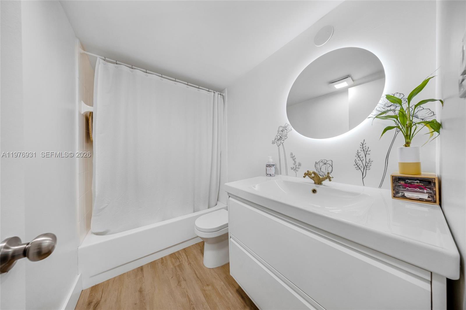 CYPRESS PARK CONDO - Residential