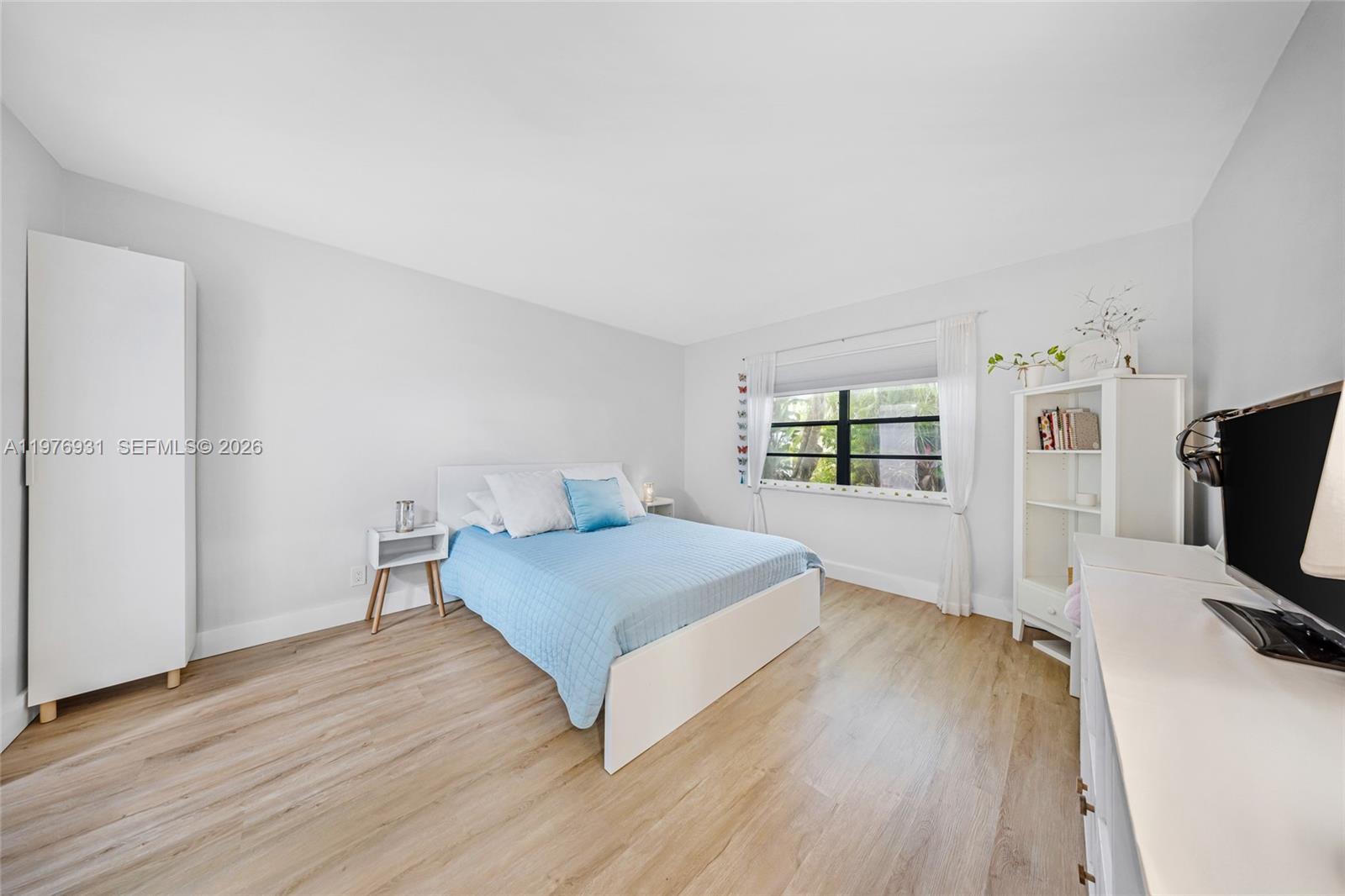 CYPRESS PARK CONDO - Residential