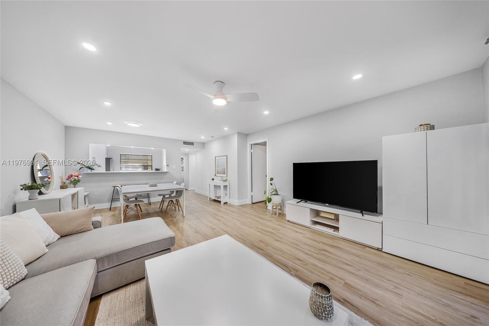 CYPRESS PARK CONDO - Residential