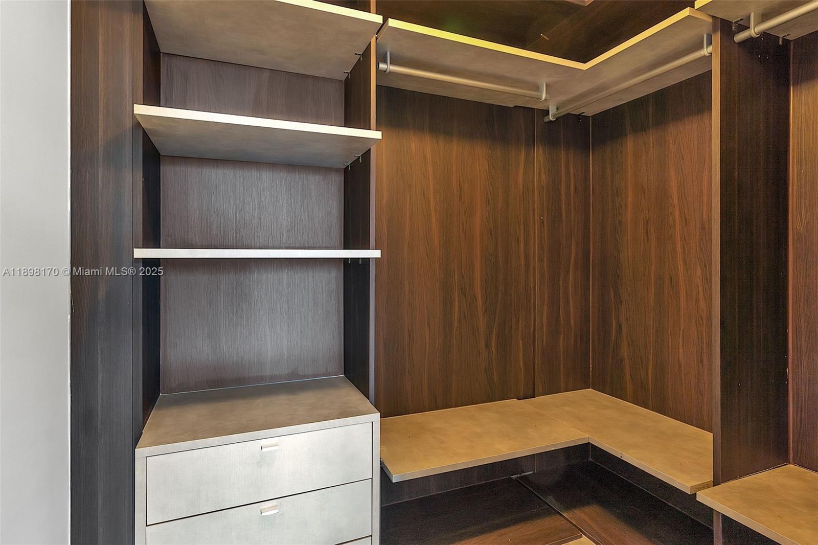 801 SMA RESIDENCES CONDO - Residential Lease