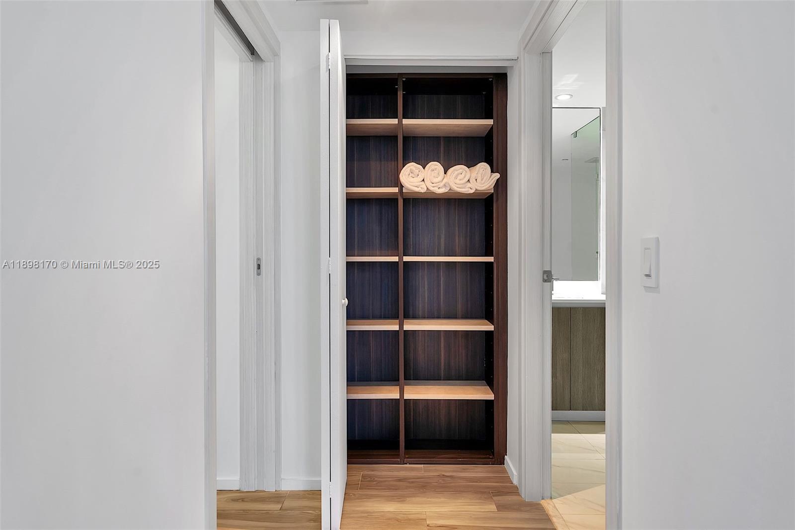 801 SMA RESIDENCES CONDO - Residential Lease