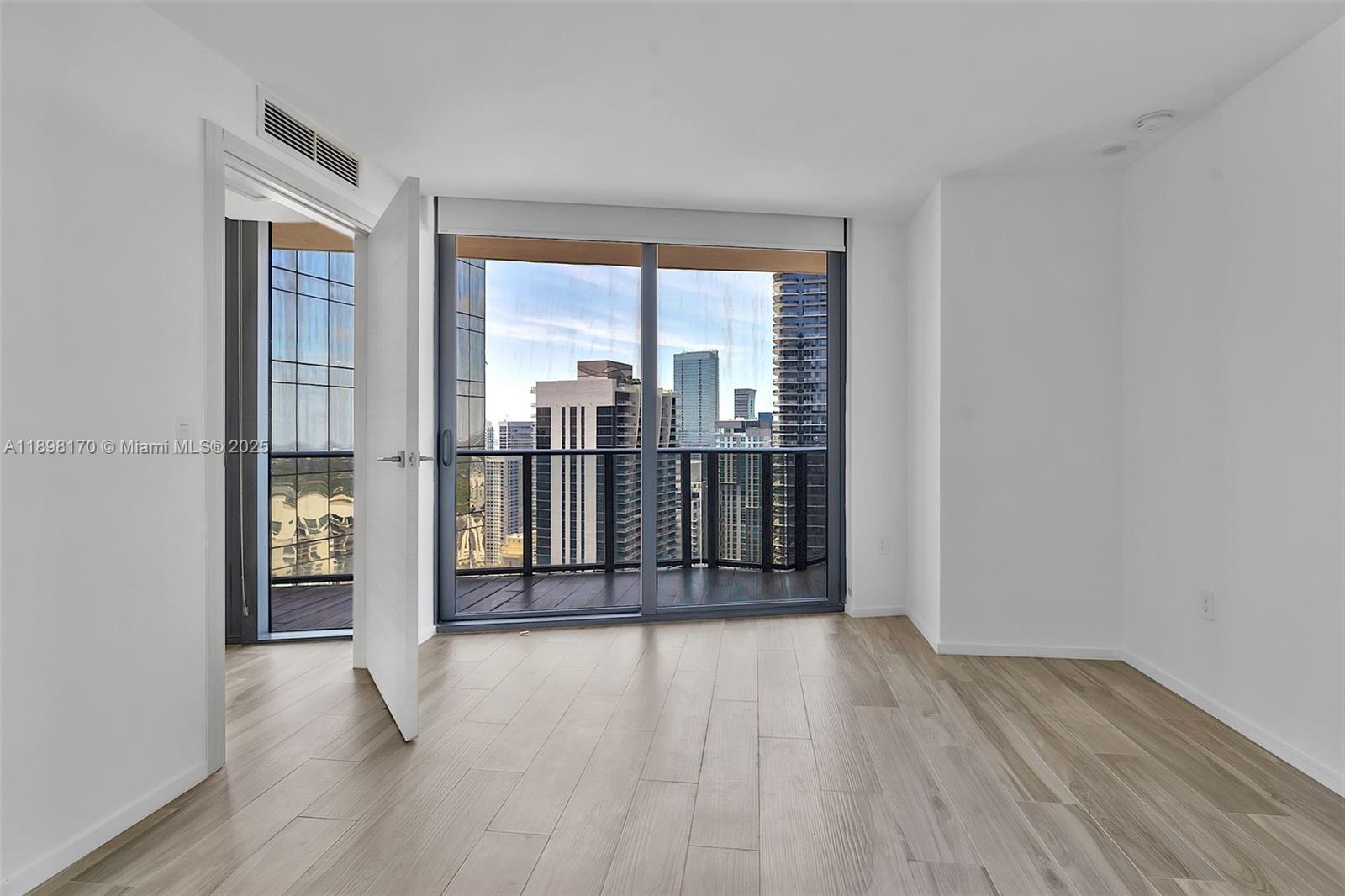 801 SMA RESIDENCES CONDO - Residential Lease