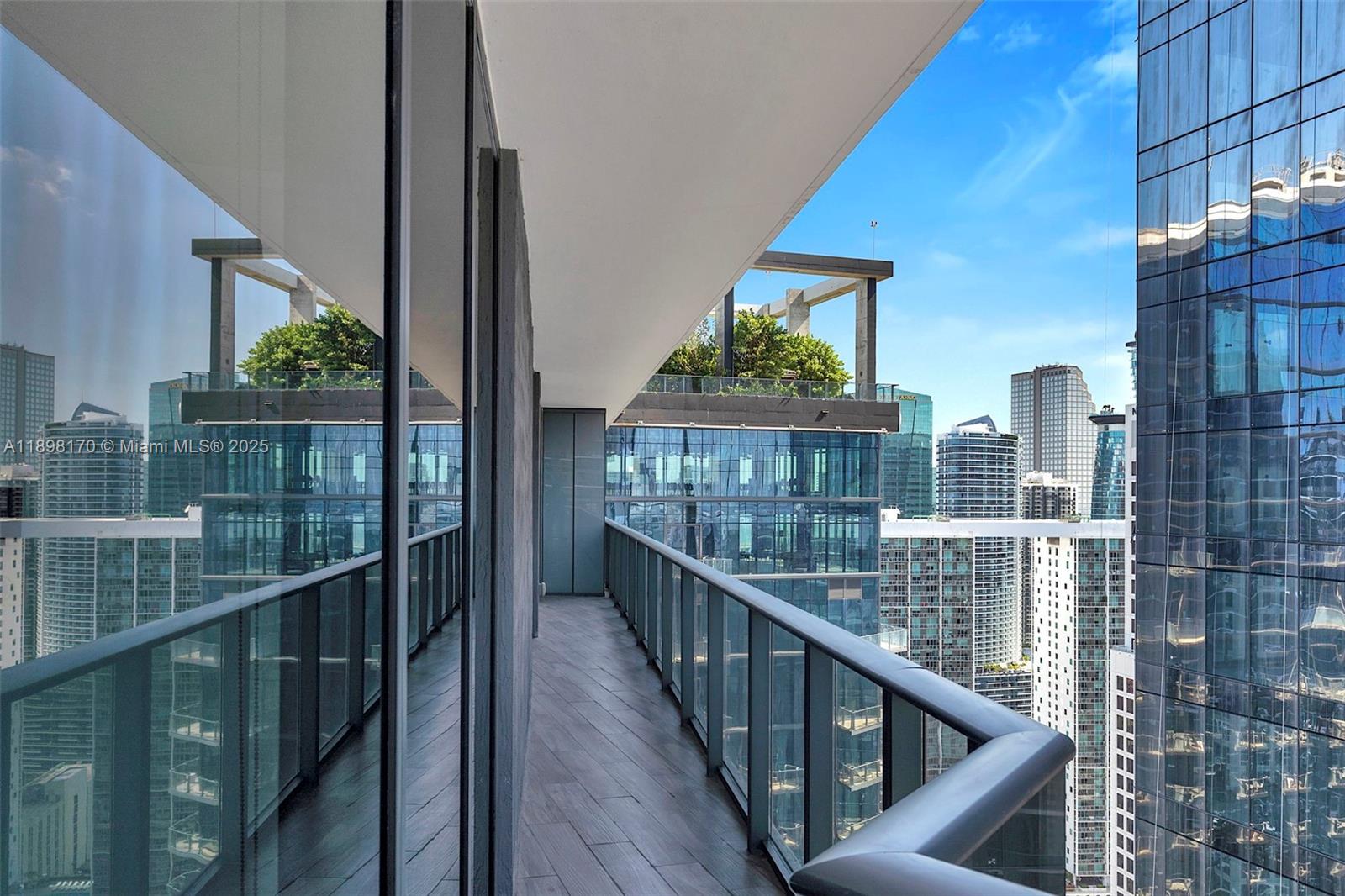 801 SMA RESIDENCES CONDO - Residential Lease