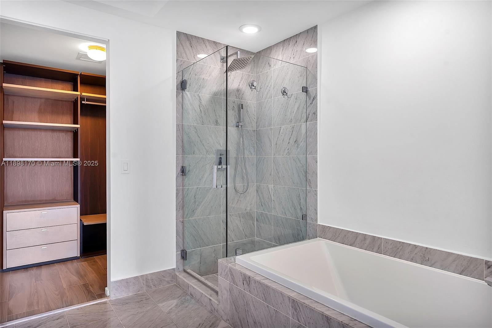 801 SMA RESIDENCES CONDO - Residential Lease