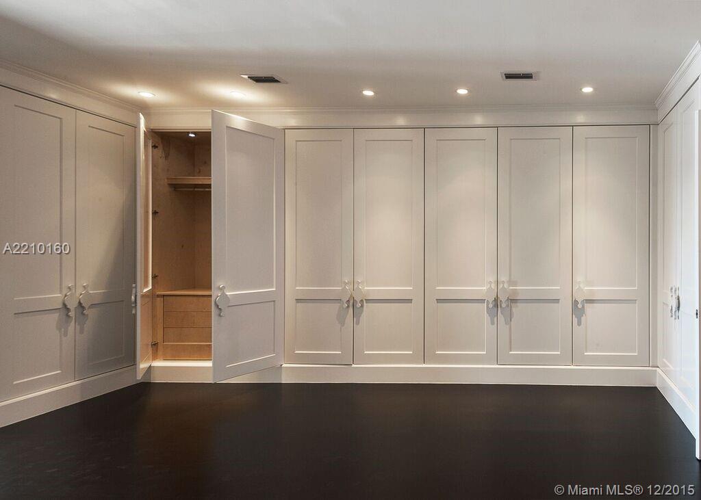 BAY HARBOR ISLAND - Residential