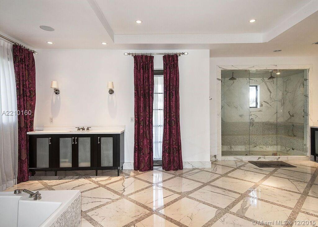 BAY HARBOR ISLAND - Residential