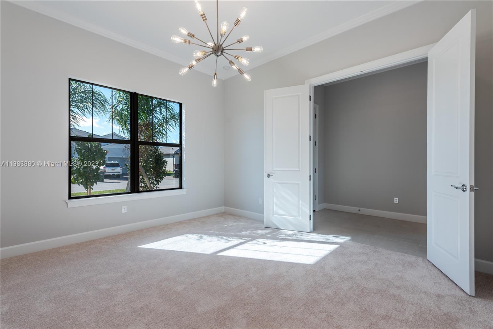 VERANDA GARDENS - Residential