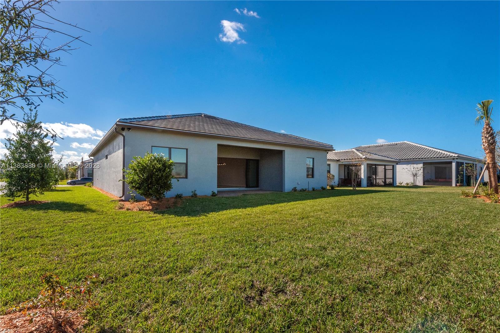 VERANDA GARDENS - Residential