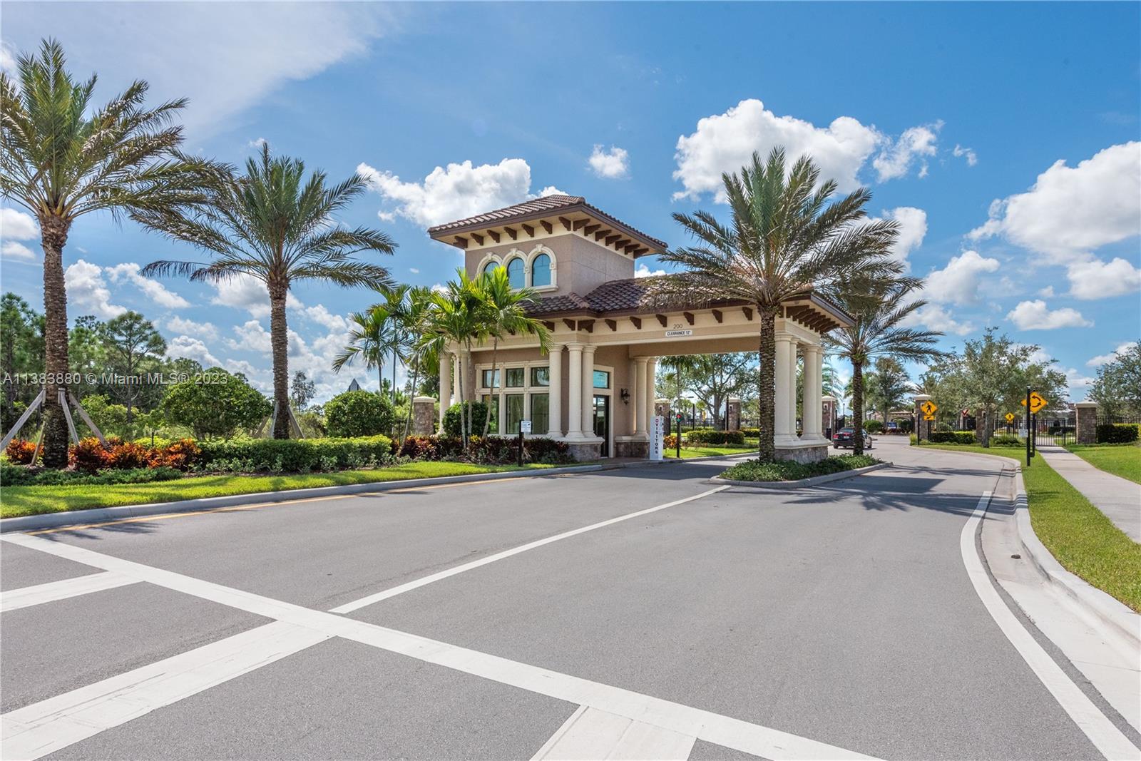 VERANDA GARDENS - Residential