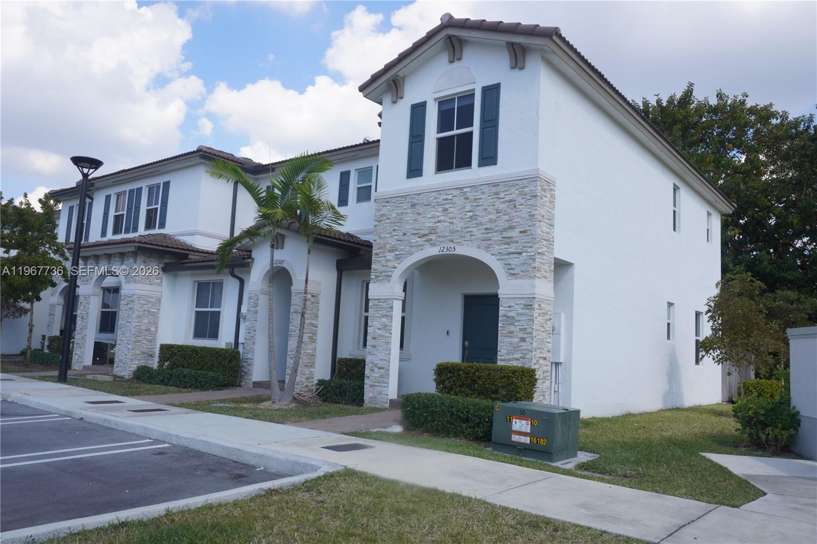 GOLF PARK SEC 1 - Residential