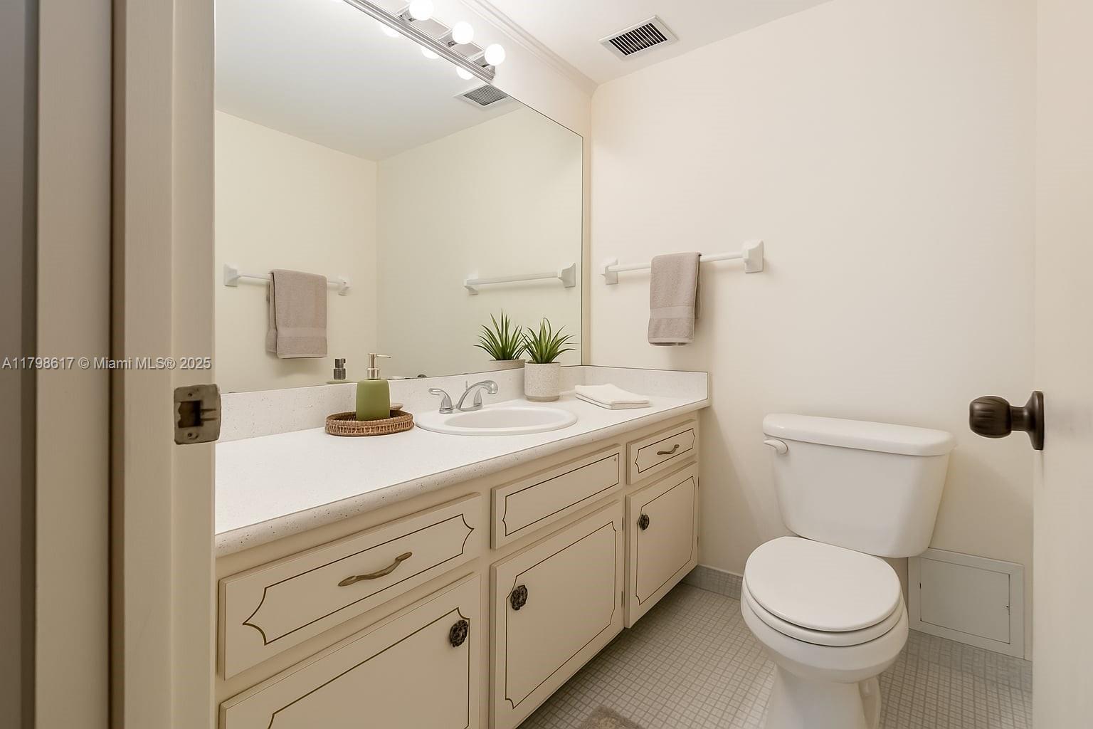 ST REGIS APTS CONDO - Residential