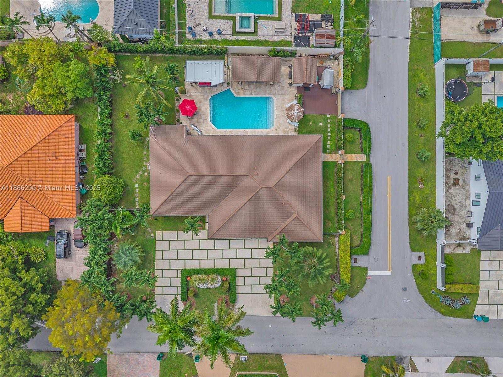 VANDERBILT PARK AMD PL - Residential