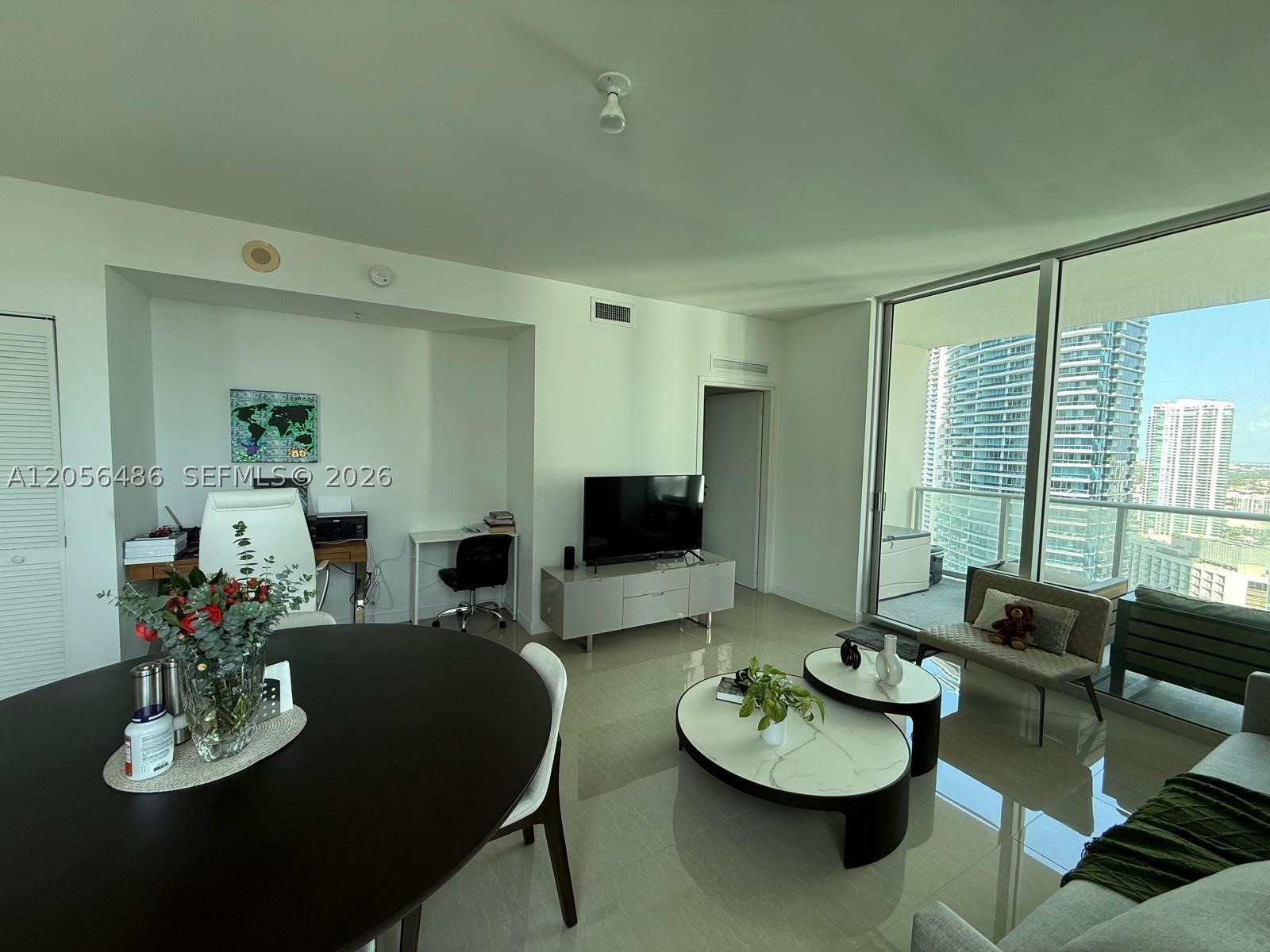 300 S Biscayne Blvd T-3301