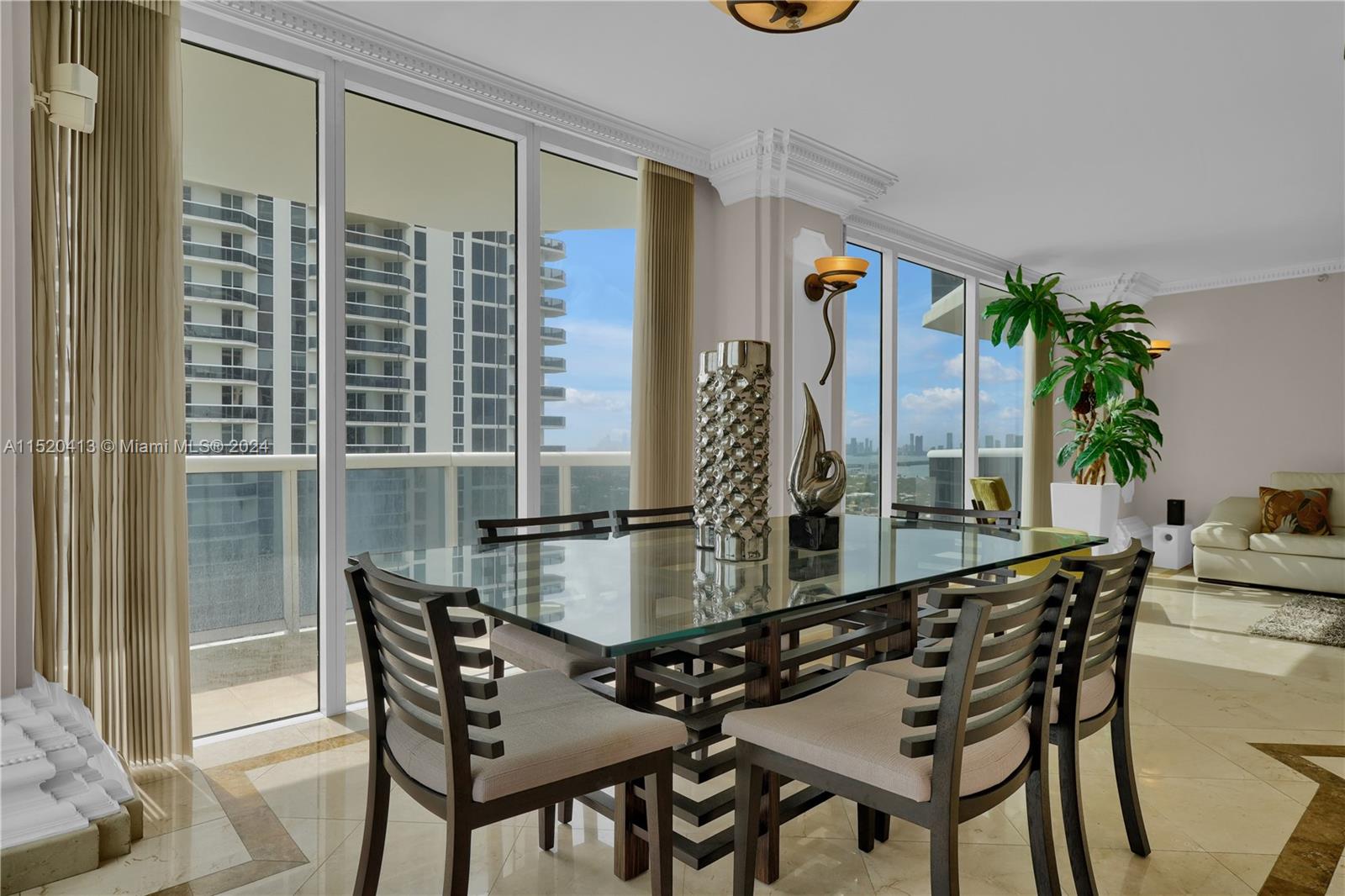 BLUE DIAMOND CONDO - Residential