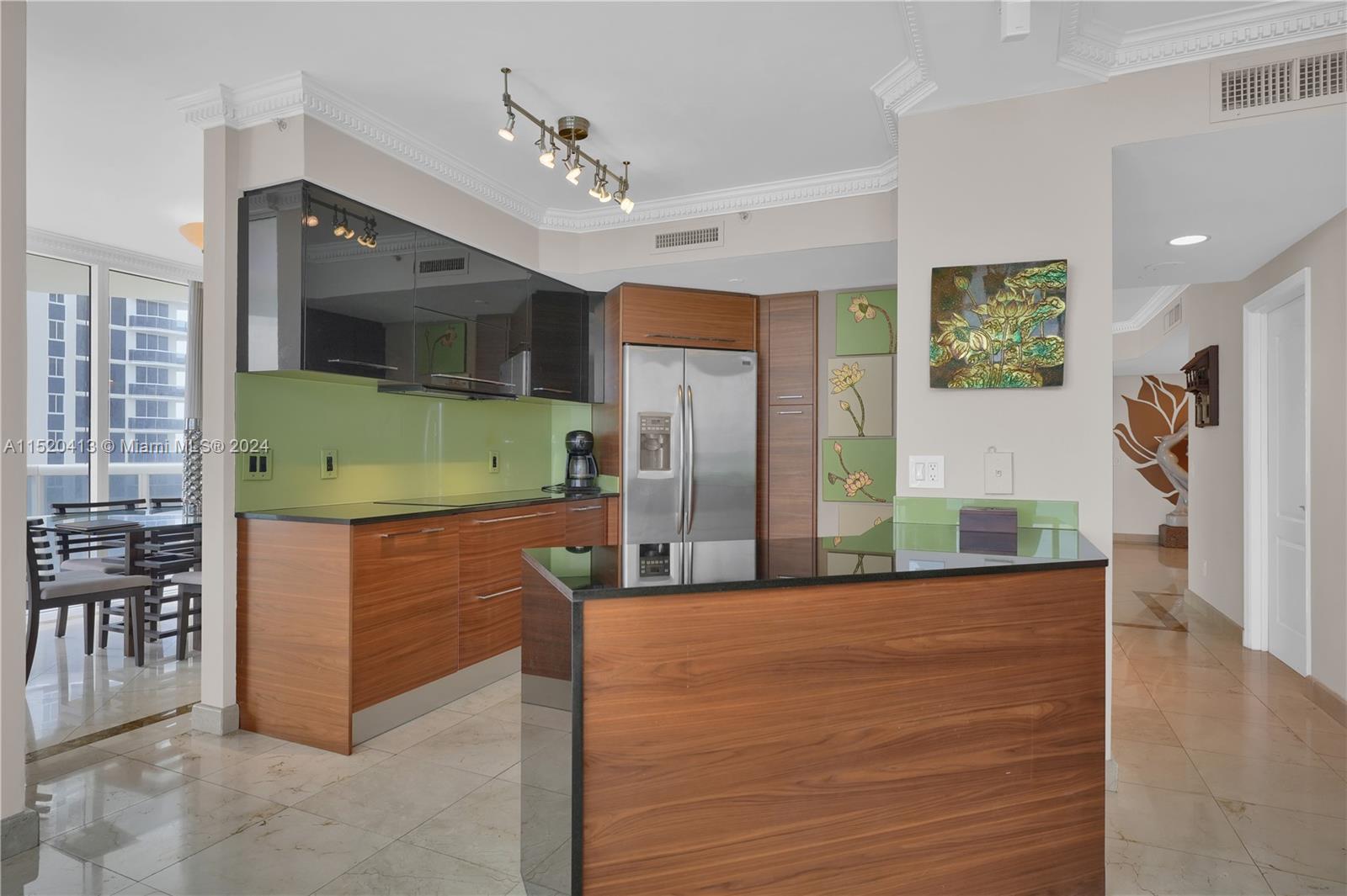 BLUE DIAMOND CONDO - Residential