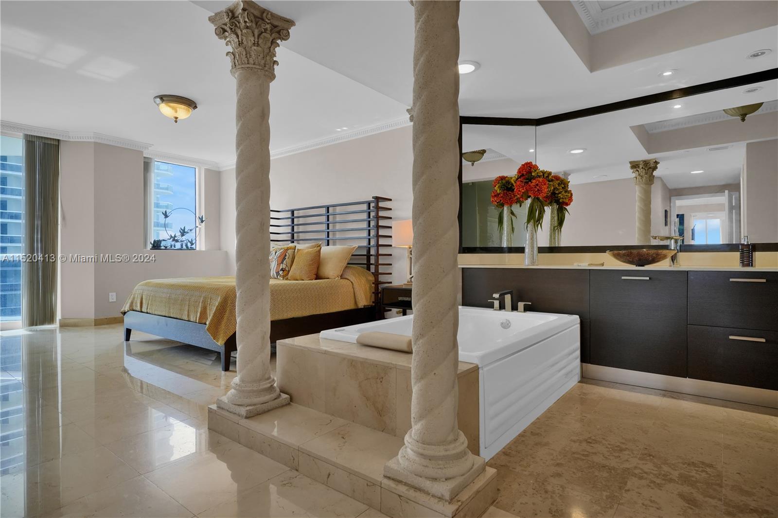 BLUE DIAMOND CONDO - Residential