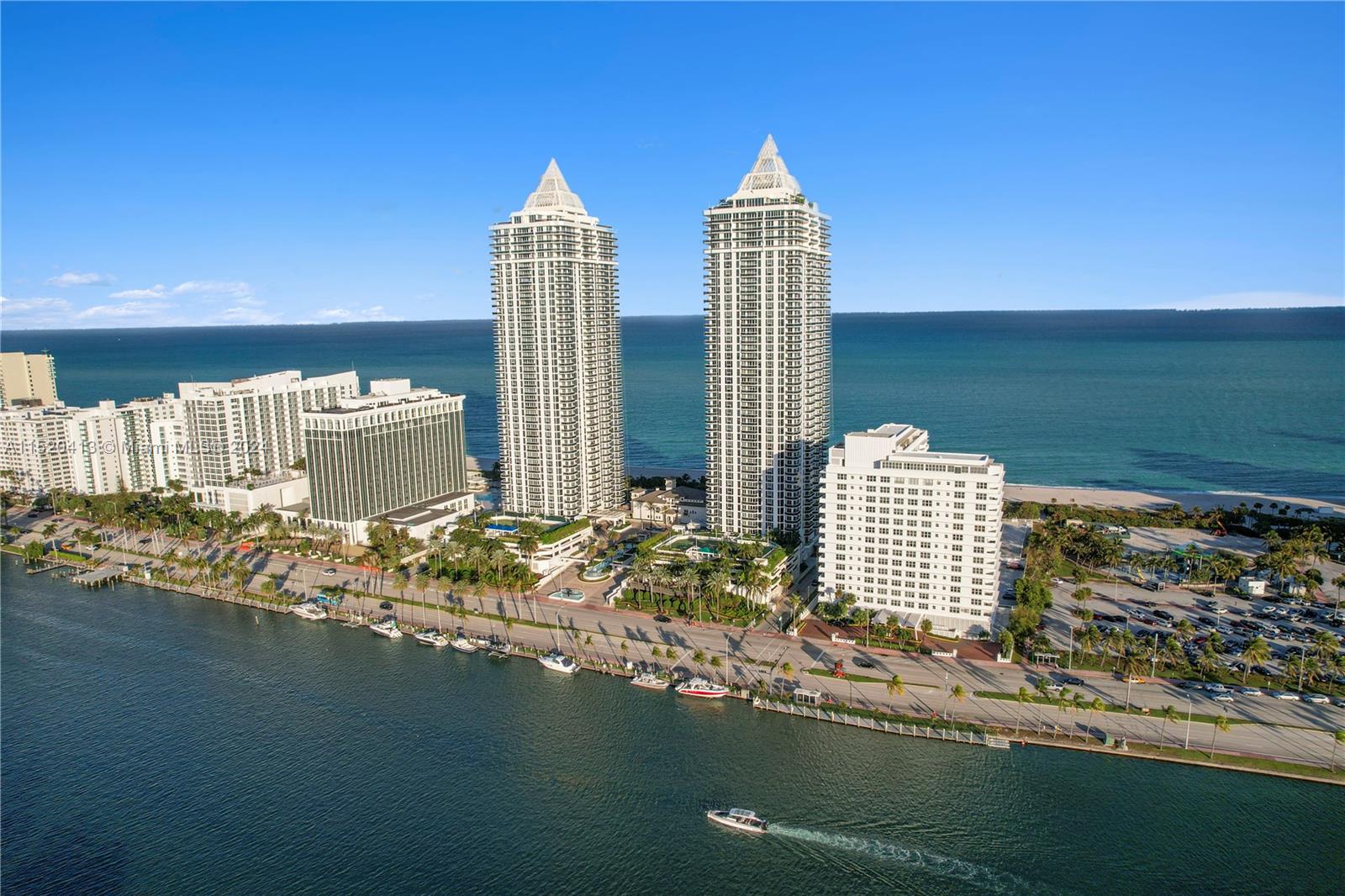 BLUE DIAMOND CONDO - Residential